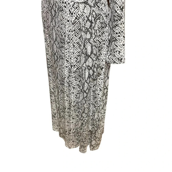 Good American The Runaround Wrap Dress Python Print‎ Size 2 / Medium - Picture 7 of 13